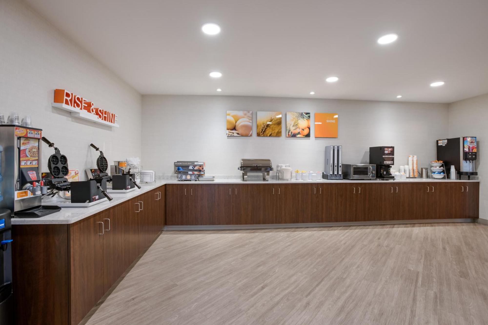 Comfort Inn & Suites 盖洛德 外观 照片